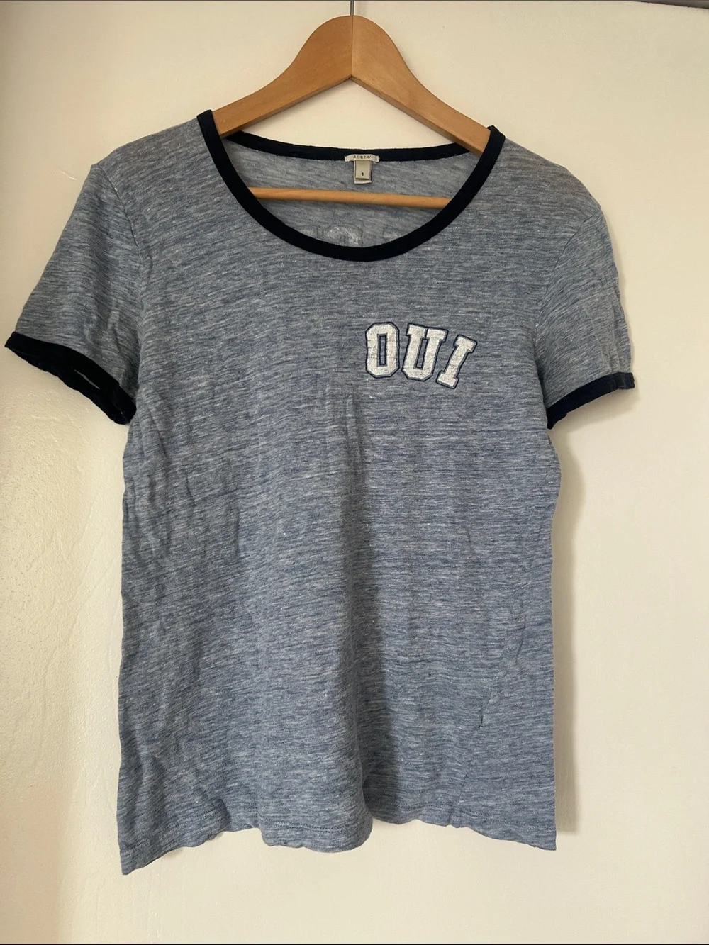 Vintage J. Crew “oui” linen ringer tee